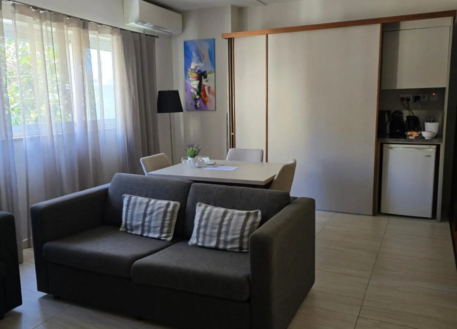 D Townhouse Apartment Sliema
